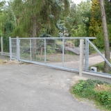 Automatická vjezdová brána